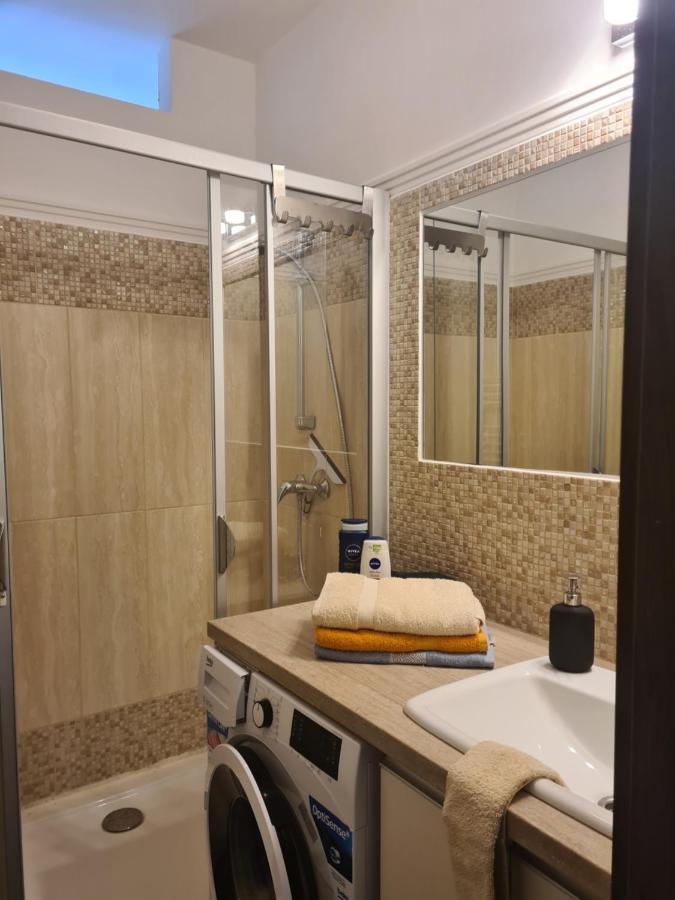 Apartman Valentin Apartment Komárno Exterior foto